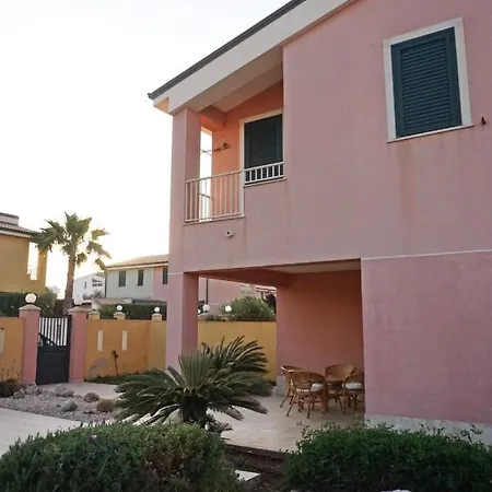 House Alegiu Marzamemi Nyaraló *