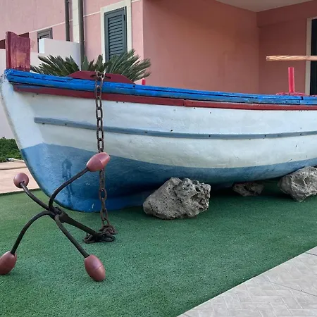 House Alegiu Marzamemi Nyaraló