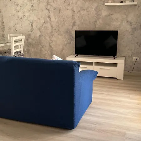 House Alegiu Marzamemi * Reitani